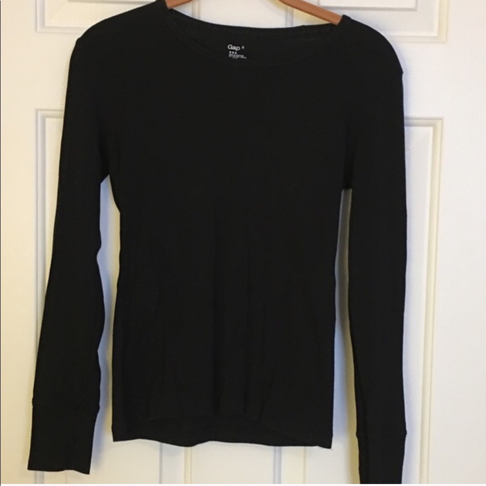 Gap basic black tee